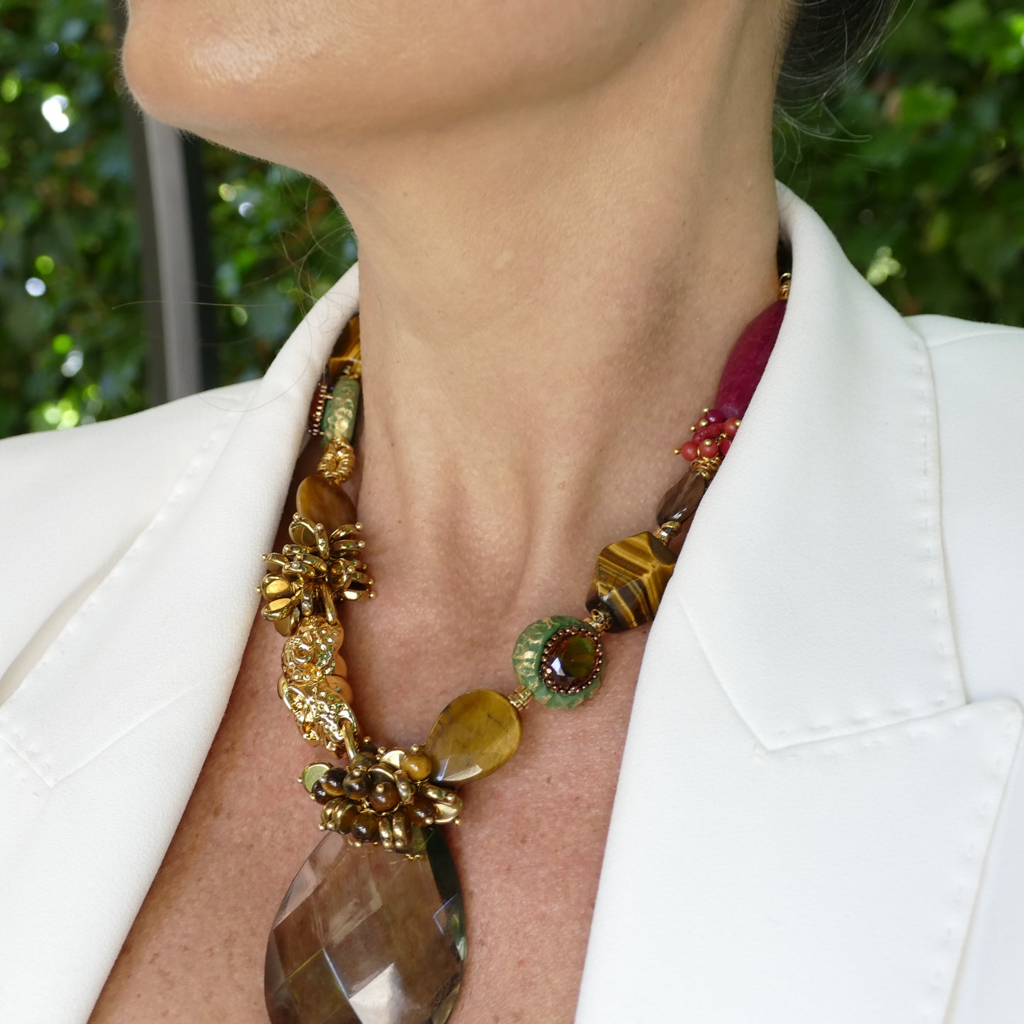 Leon Kette Opulent Collier mit Großer Kristal, in Rauchquarz Farbe